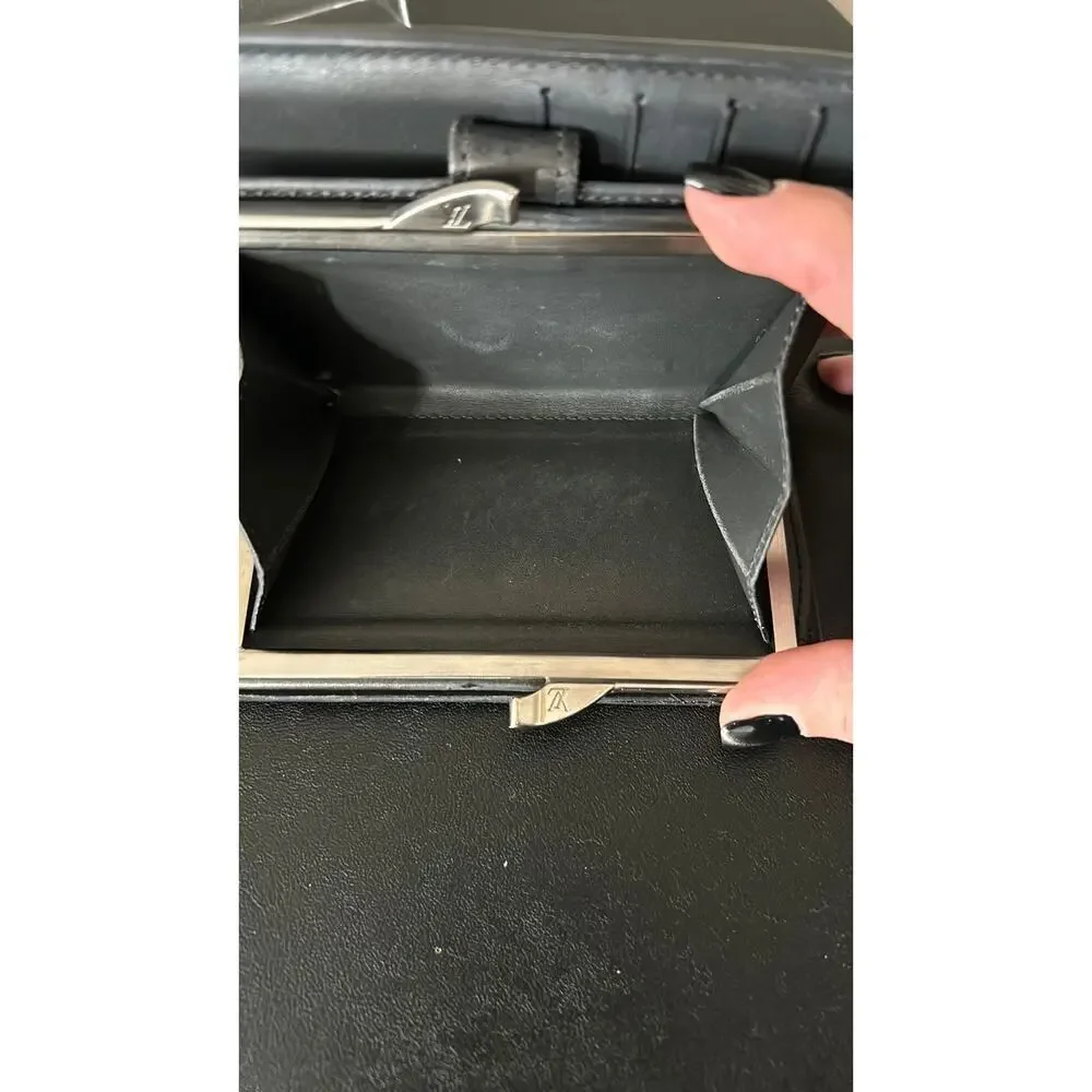 Louis Vuitton mat monogram wallet